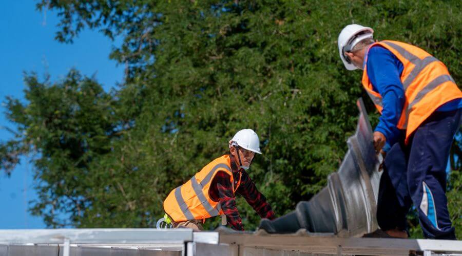 Professional gutter cleaning in Whiterocks, UT